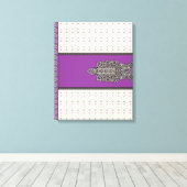 Ein verzierter Schal, der lila und braune Farbtöne Leinwanddruck (Insitu (Holzboden))