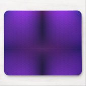 Ein violettes Mauspad mit einem dezenten geometris (Vorne)