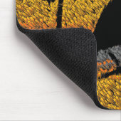 Ein Vogel unter den Federn Mousepad (Ecke)