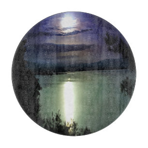 Ein Vollmond, der die ästhetische Kunst der Ägäis  Schneidebrett