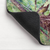 Ein Vollnest, Eltern und Babyvögel Mousepad (Ecke)