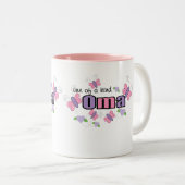 Ein von einem netten Oma Zweifarbige Tasse (VorderseiteRechts)