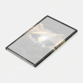 Ein von einer protoplanetären Diskette umgebener S Post-it Klebezettel (angewinkelt)