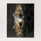 Ein von einer protoplanetären Diskette umgebener S Puzzle (Vertikal)