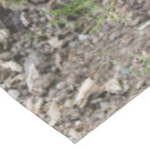 Ein Vorwerks-Hühnerpaar, Rooster und Hen-Eating Tischdecke (Schrägansicht)