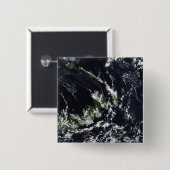 Ein vulkanischer Abfluss aus der Rabaul-Caldera Button (Vorne & Hinten)