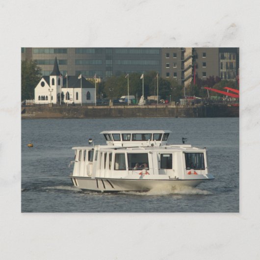 Ein Wasserbus in der Bucht von Cardiff Postkarte (Vorderseite)