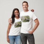 Ein Weg durch den Fluss, 1890 T-Shirt (Unisex)