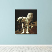 Ein weißer Tiger Leinwanddruck (Insitu (Holzboden))