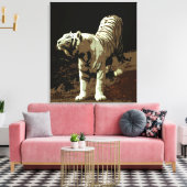 Ein weißer Tiger Leinwanddruck (Insitu (Wohnzimmer))