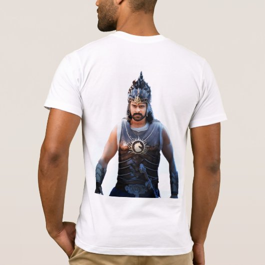 Ein weiterer indischer Markt mit den Bahubali-Händ T-Shirt (Rückseite)