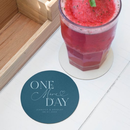 Ein weiterer Tag Hochzeit Probe Aquamarin Runder Pappuntersetzer