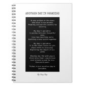 Ein weiterer Tag im Paradies Schwarzweiß-Notebook Notizblock (Vorderseite)