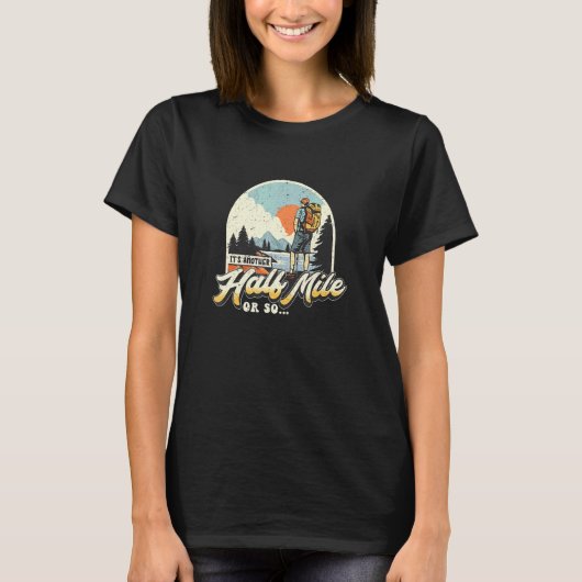 Ein weiteres Camping für die Hälfte T-Shirt (Vorderseite)
