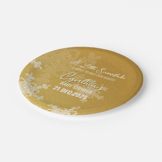 Ein wenig Schneeflocke Minimalistisches Goldenes M Pappteller (Schrägansicht)