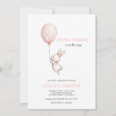 Ein wenig sonnig auf dem Weg Pink Spring Girl Baby Einladung (Vorderseite)