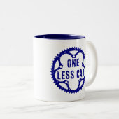 Ein weniger Auto Zweifarbige Tasse (VorderseiteRechts)