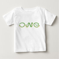 Ein wildes Baby mit auffallender Schlangen-Design