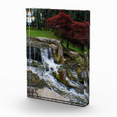 Ein winziger Wasserfall Fotoblock (Rechts)