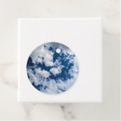 Ein Wirbel in den Wolken Geschenkanhänger (Beispiel)