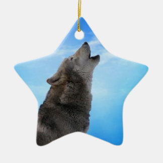 Ein Wolf auf einem Stern Keramikornament
