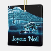 Ein Wolf auf Schnee - Joyeux Noё l Keramikornament (Links)