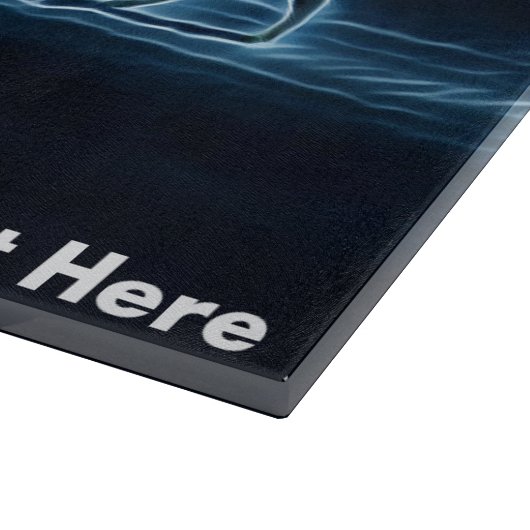 Ein Wolf im Schnee Schneidebrett (Ecke)