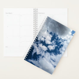 Ein Wolkenwirbel Planer