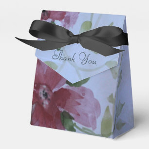 Ein wunderschönes Burgunder Wasserfarbenfloral Geschenkschachtel