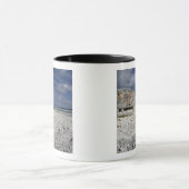 Ein zerbröckelnder Bunker Tasse (Zentrum)