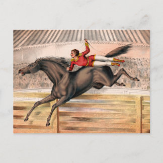 Ein Zirkus-Performer reiten auf einem Hügel Postkarte