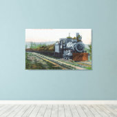 Ein Zug von LogsCoos Bay, OR Leinwanddruck (Insitu (Holzboden))