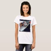 Ein zweiköpfiges Gemini-Raumschiff im Flug entführ T-Shirt (Vorne ganz)