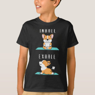 Einatmen Ausatmen Namaste Yoga Corgi Hund Innere M T-Shirt