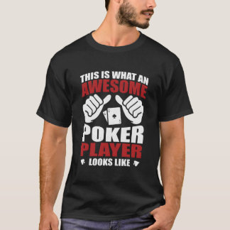 Eindrucksvoller Poker Spieler sieht aus wie Flop A T-Shirt