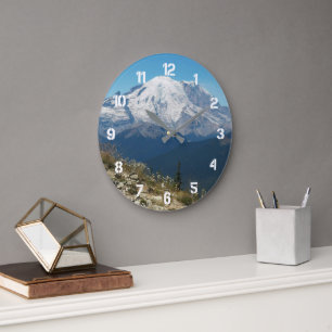 Eindrucksvolles Mount Rainier Landschaftsbild Große Wanduhr