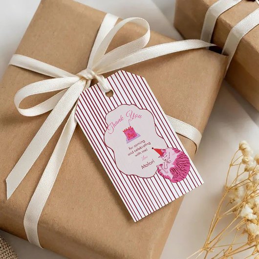 Eine alberne rosa Katze wird 1 Geschenkanhänger