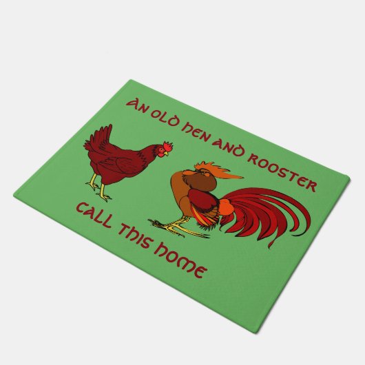 "Eine alte Henne und ein Hahn Live hier " Fußmatte (Schrägansicht)