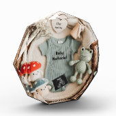 Eine Ankündigung für eine Korbschwangerschaft Fotoblock (Links)