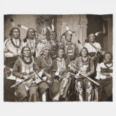 EINE ANSAMMLUNG ADLER (simuliert) der Fleecedecke (Vorderseite (Horizontal))