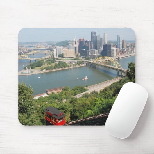 Eine Ansicht von im Stadtzentrum gelegenem Mousepad (Mit Mouse)