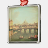 Eine Ansicht von Rom Silbernes Ornament (Links)