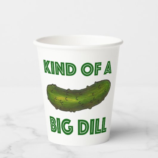 Eine Art Big Dill (Deal) Green Kosher Pickle Pappbecher (Vorderseite)