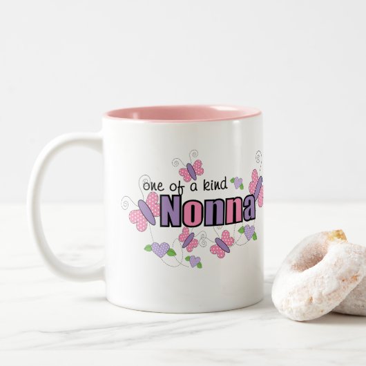 Eine Art Nonna Zweifarbige Tasse (Mit Donut)