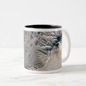 Eine Aschenspülung steigt Zweifarbige Tasse (VorderseiteRechts)