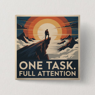 Eine Aufgabe. Volle Aufmerksamkeit Button