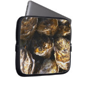 Eine Austernplatte. Laptopschutzhülle (Vorne Rechts)