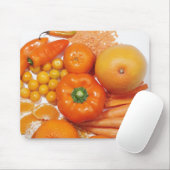 Eine Auswahl an Orangenfrüchten und -gemüse. Mousepad (Mit Mouse)