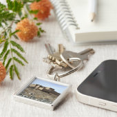 Eine befestigte Verbindung im Dorf Akbar Kh Schlüsselanhänger (Seite)