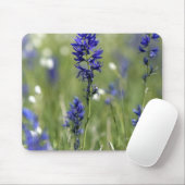 Eine Bergwiese mit Wildblumen Mousepad (Mit Mouse)